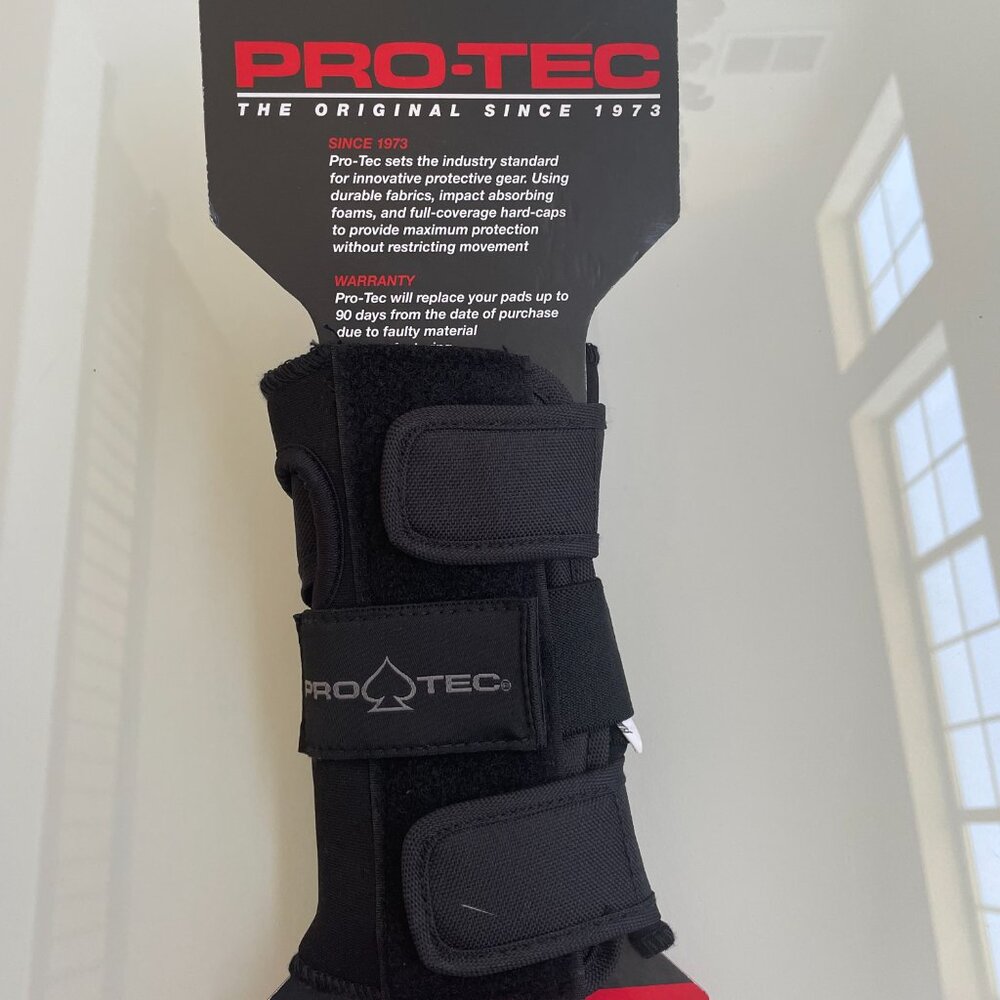 NEW Pair Pro-Tec Street Wrist Guards Black Small Skateboard Scooter - Picture 3 of 5
